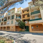 Appartement Les Terrasses De La Mer-1 By Interhome