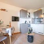 Les Terrasses De La Mer-1 By Interhome Appartement *